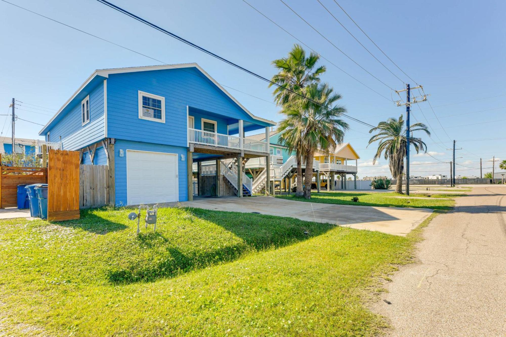 Trendy Port Aransas Home With Private Pool And Deck! Buitenkant foto