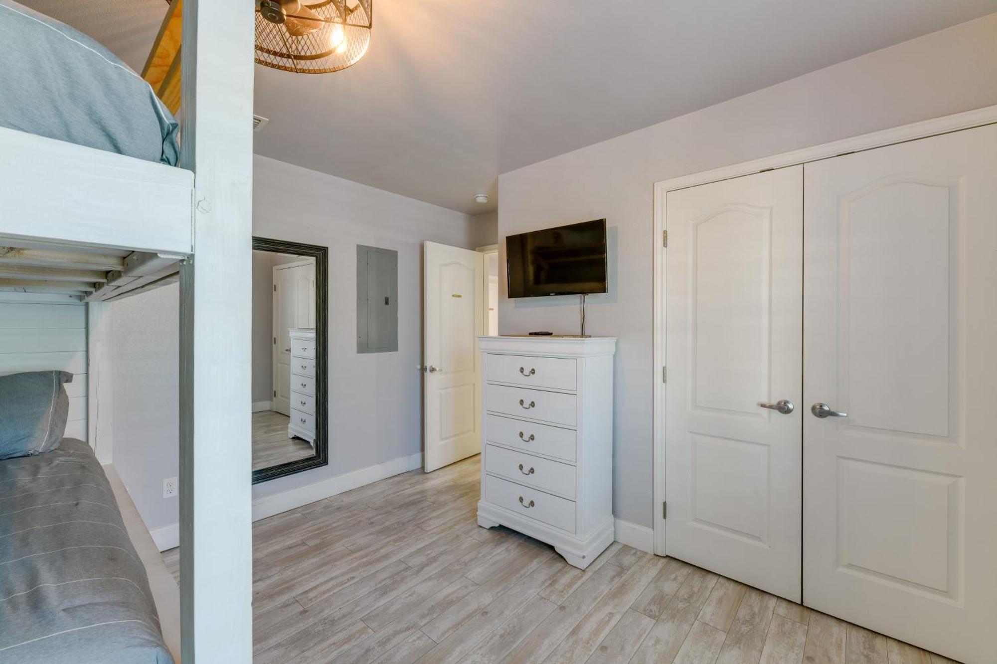 Trendy Port Aransas Home With Private Pool And Deck! Buitenkant foto