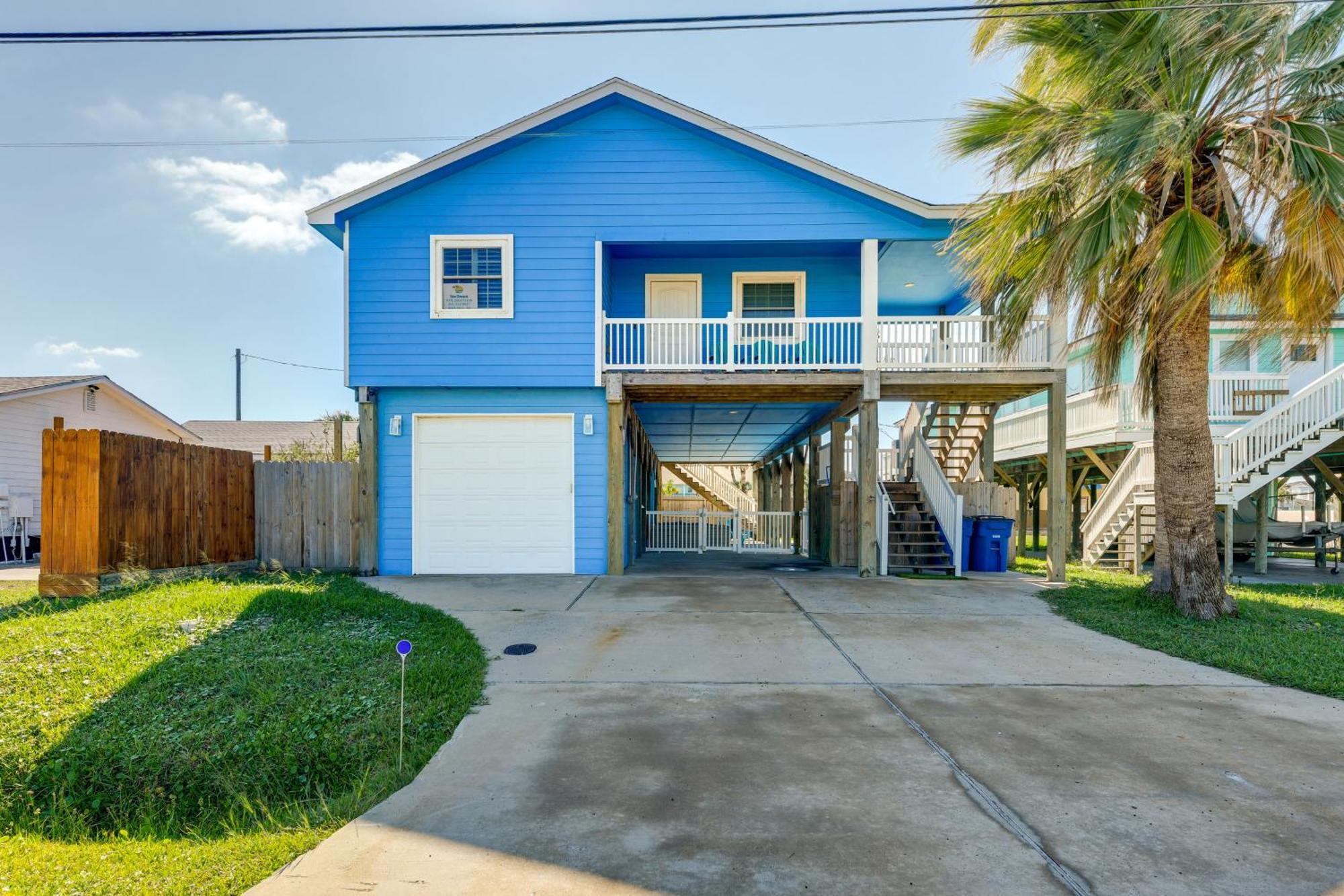 Trendy Port Aransas Home With Private Pool And Deck! Buitenkant foto