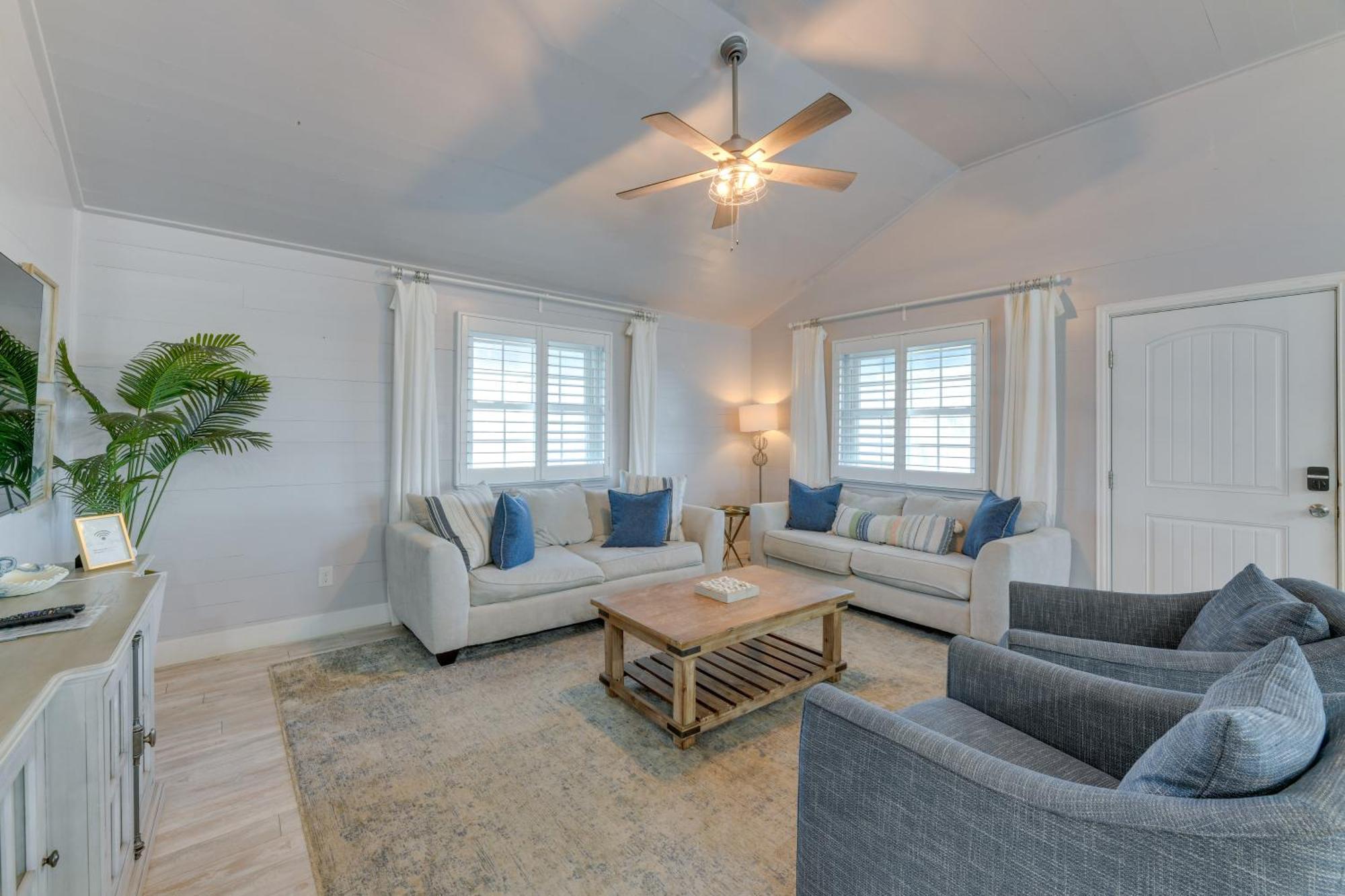 Trendy Port Aransas Home With Private Pool And Deck! Buitenkant foto